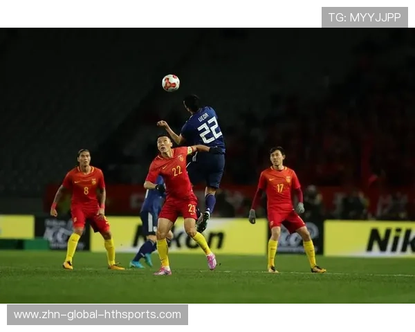 加兰中场组织练习连送妙传